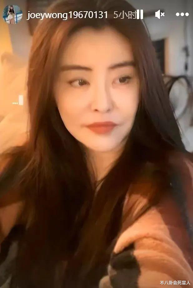 王祖贤|老艺人现状:王祖贤参加华人聚会哽咽,巩汉林豪宅饮酒作乐