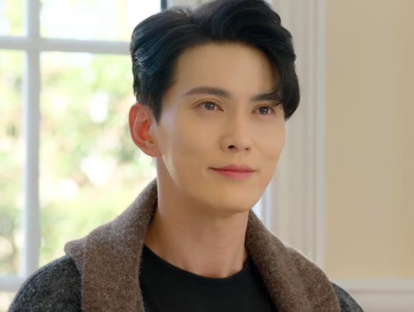 徐正溪|新晋醋王大比拼：任嘉伦可爱，肖战可怜，而徐正溪霸总人设不倒