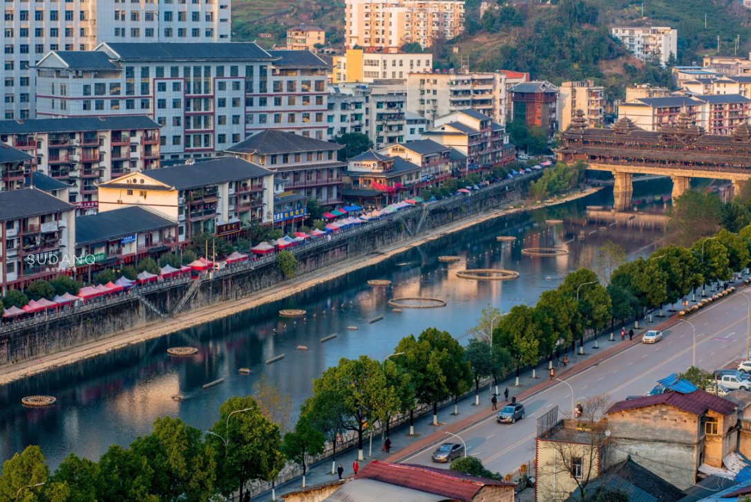 旅行|来恩施州旅行的景点推荐，美不胜收，欢迎大家游玩。