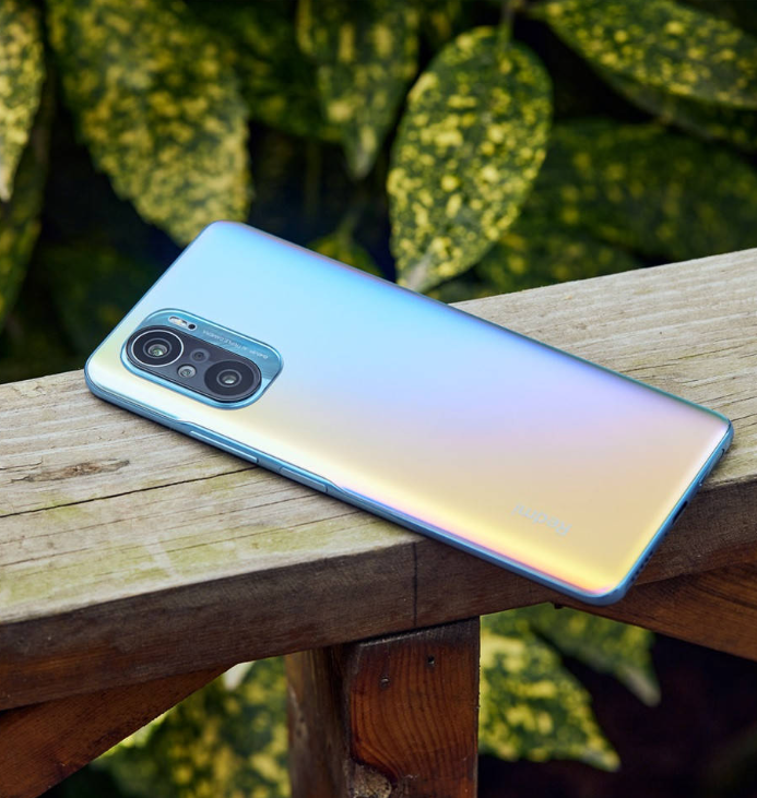 c语言|性价比神机加速退场，三星E4屏幕+索尼三摄，顶配跌至1869元