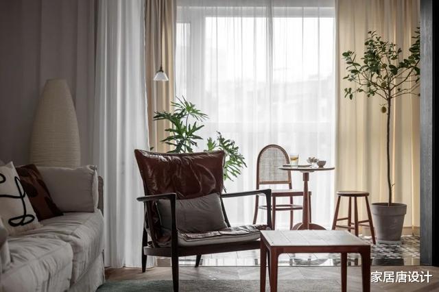 成都夫妻晒89平婚房走红!用工艺装点婚房,佛系生活更加自由