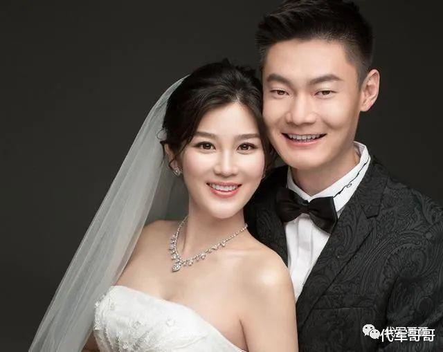 主持人|她是美女主持人，嫁给大5岁短跑名将，却因家暴离婚，孩子才1岁多