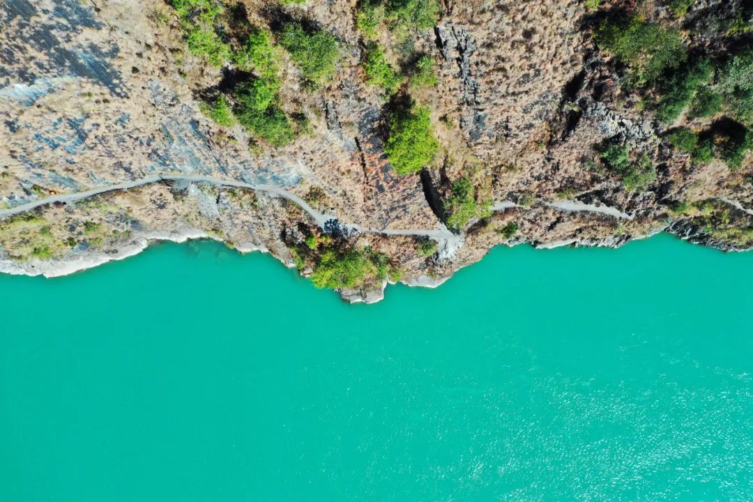 山海关|最孤独的进藏线,美到318都黯然失色,趁没火以前赶紧出发!