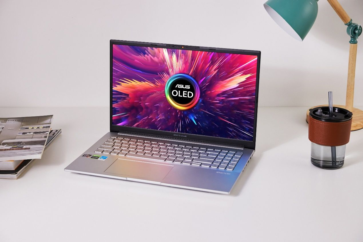 华硕|出差不能看世界杯？你要的便携+高性能：华硕无畏全能本都有！