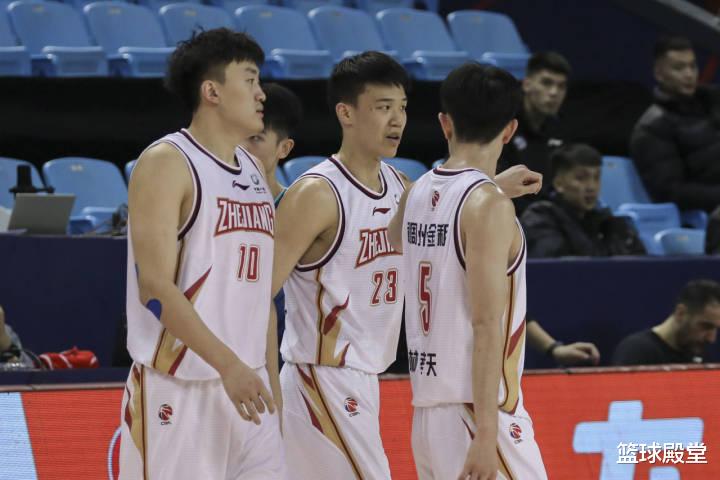 浙江男篮|浙江逆转新疆！吴前朱旭航杀死比赛，王仔路奇兵，大外鲁吐引输球