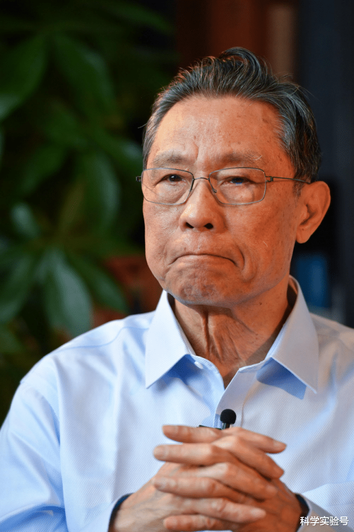 医学家提出大胆设想:新冠只是大号流感,新冠背后藏着更大的灾难