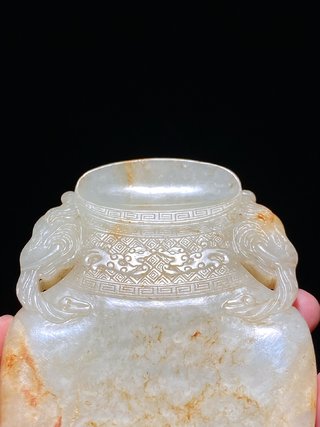 和田玉籽料|清中期 和田玉籽料 白玉沁色 太平有象 宝瓶式砚 玉砚