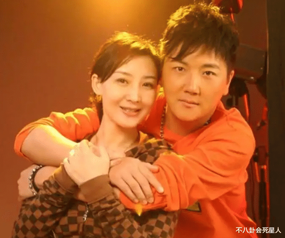 王东|娱乐圈“抢娃”大战:对簿公堂、打人强抢,甚至有开车撞人的!