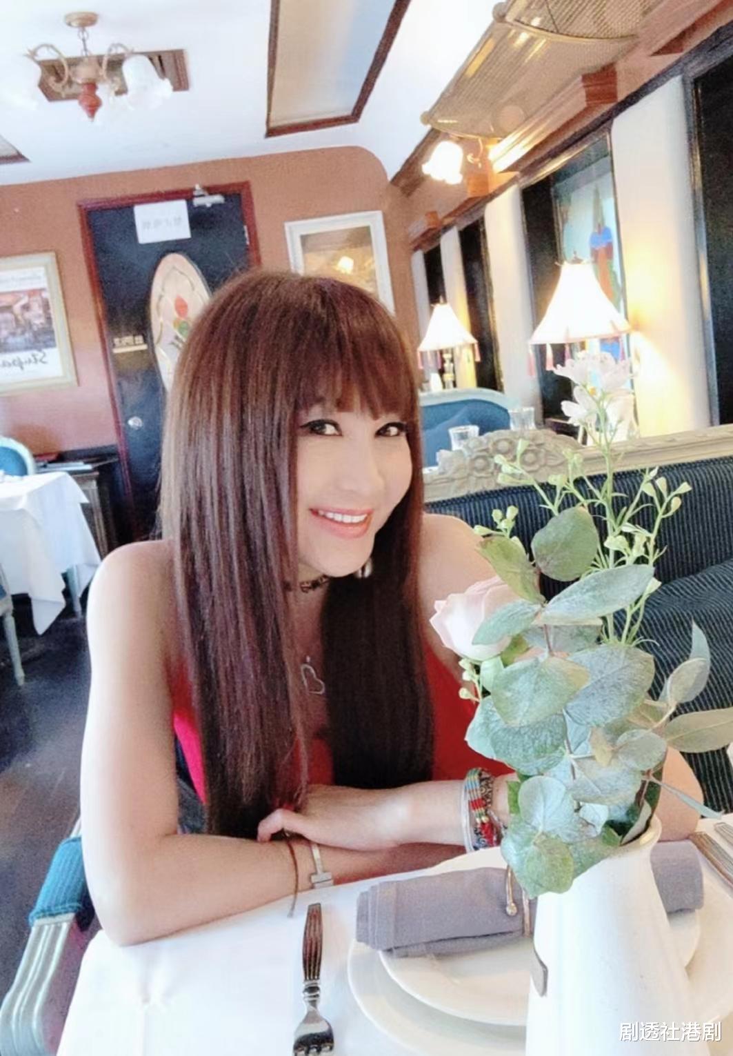 温碧霞|引争议！香港不老女神母子互动被指太亲密，儿子是内地收养的孤儿