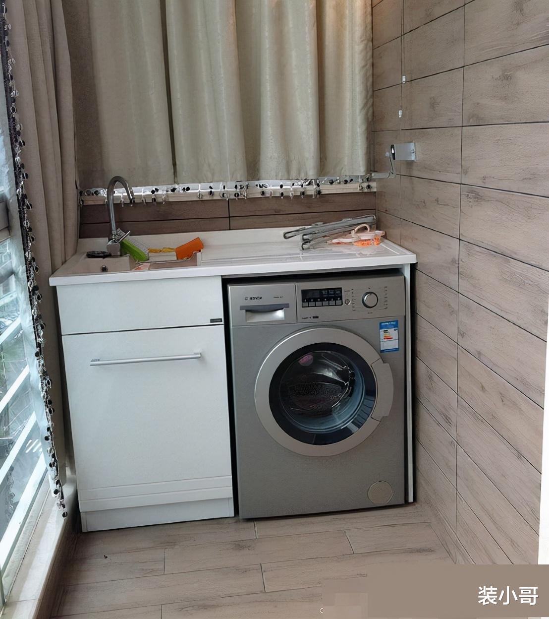 阳台放洗衣机需要什么条件?想在阳台做洗衣房的朋友,赶紧看过来