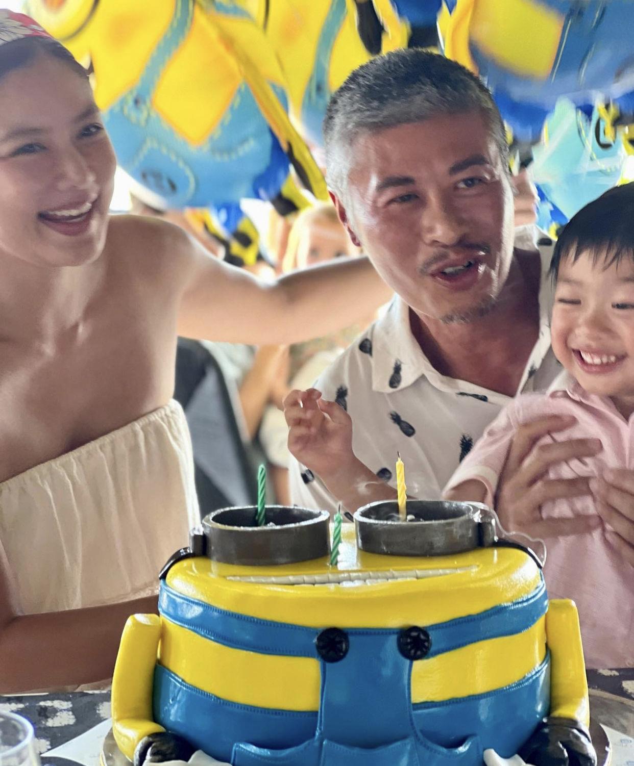 乐基儿|黎明前妻乐基儿素颜认不出,肌肉健硕脑门锃亮,曾被曝胖到200斤