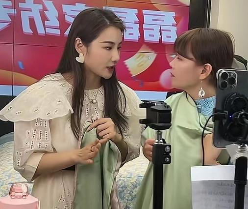 杜新枝|熊磊竹篮打水一场空，杜新枝根本就没记住她，网友嘲讽：活该！