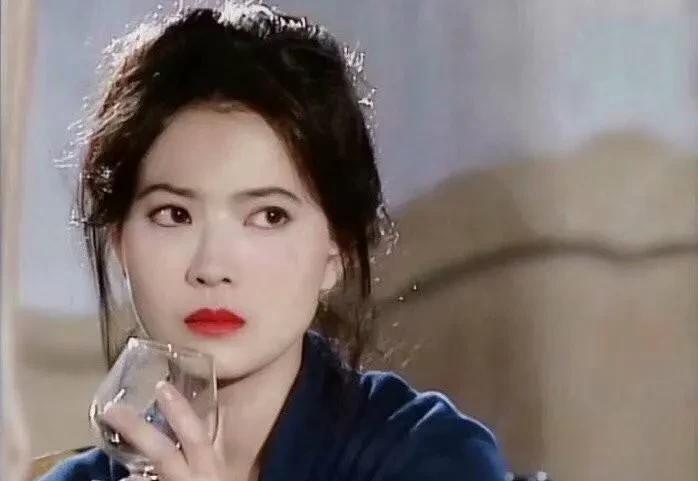 赵雅芝|香港女明星你最喜欢谁,赵雅芝排第9,你猜第一是谁