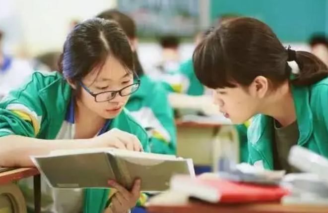 招聘|大型“钢铁集团”公开进行招聘,年薪很可观,应届生别错过