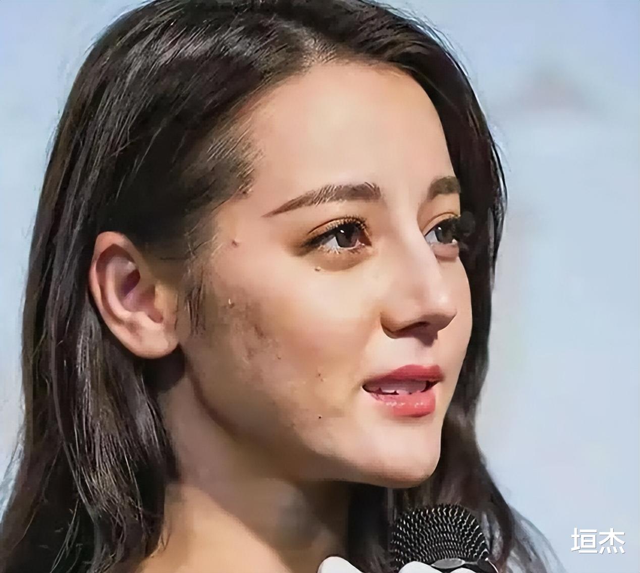 生图|痘痘脸、赘肉、五五分！生图里的“女神”明星，都因“照骗”翻车