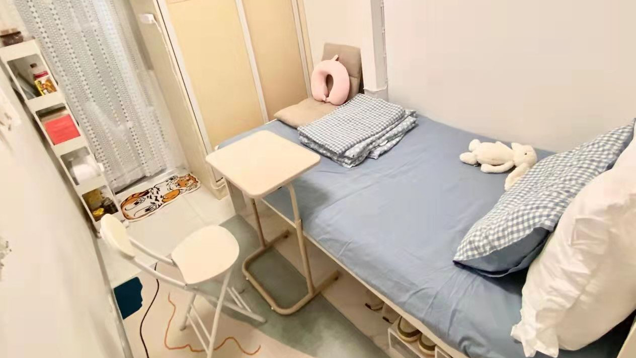 上海5平米蜗居，有人住厕所改造房，有人用心打造温馨小空间