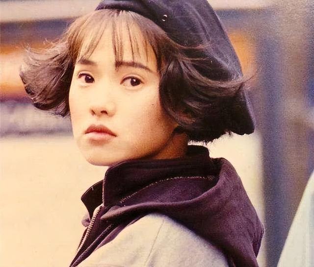 伊能静|伊能静：54岁还没活明白！太作，是因为内心缺乏安全感