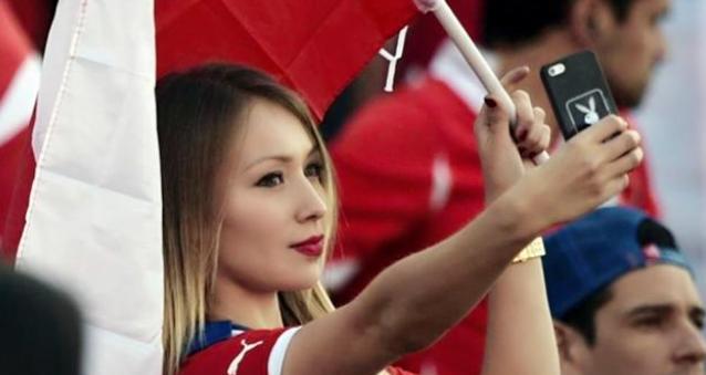 女球迷为收购球队加入成人行业，成拉尔萨同行，曾是C罗出轨对象