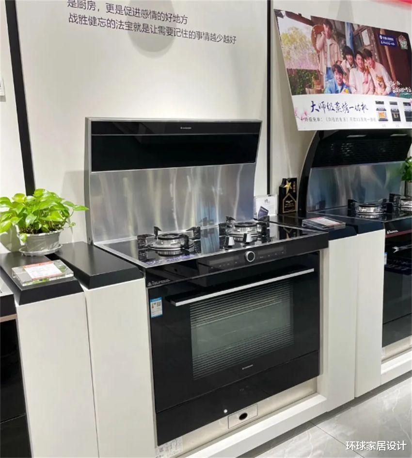 为何越来越多人家里不装油烟机,而是改成集成灶?过来人说说感受