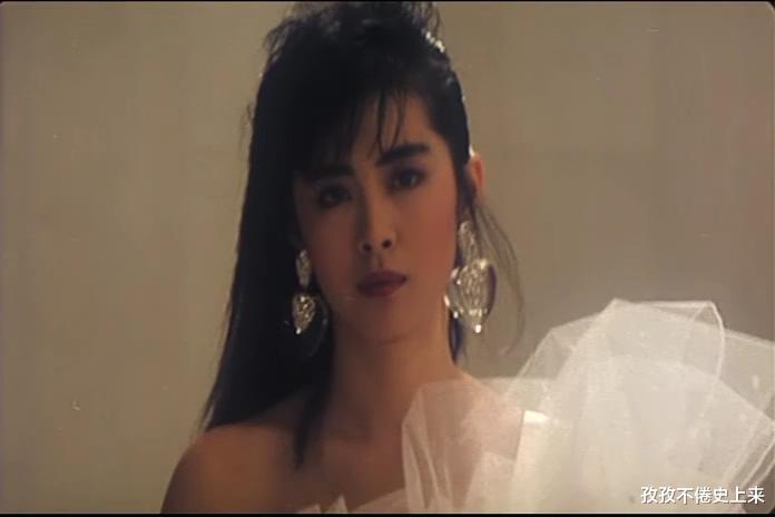 明星|女明星的故事，这部电影拍出了现实中很多女明星的痛