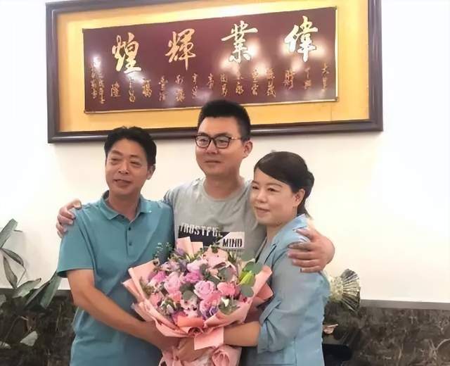 好好生活|曝杜粉大面积退网,云昊发声我们会好好生活,对他人言行选择无视