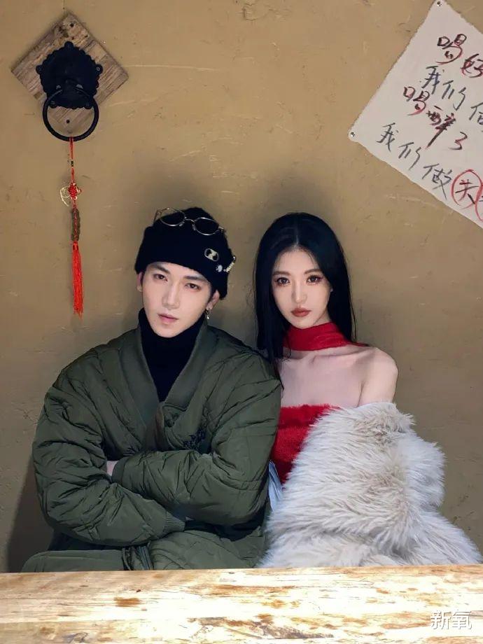 叶河林|网红圈塌了？18岁美少女被告知塌房，恋爱中无缝衔接？