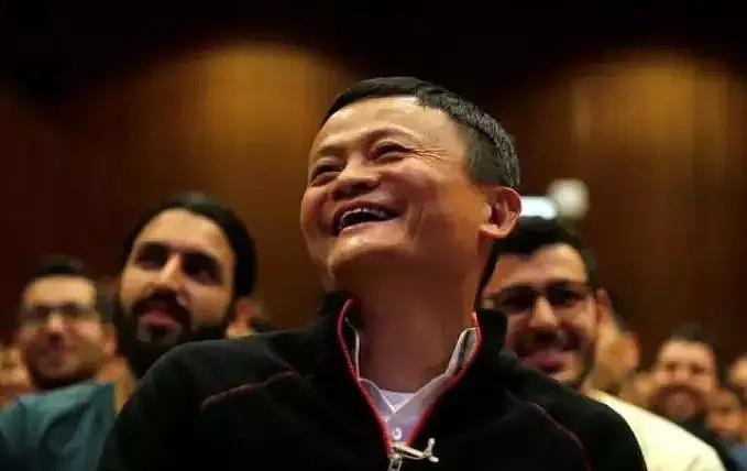 阿里巴巴|马云退休快3年，阿里开启新一轮裁员，老对手京东却一路高歌？