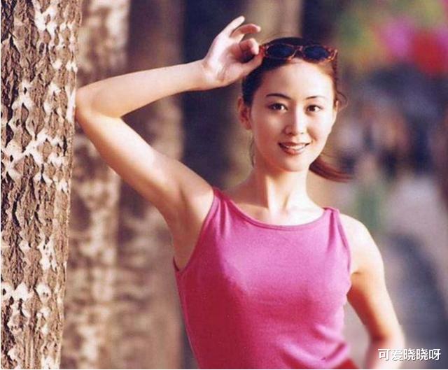 鹿晗|拍写真走红，被丈夫抛弃、遭父亲指责，汤加丽如今后悔了吗？