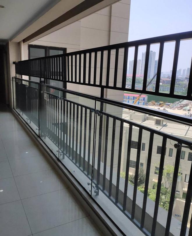 |连廊房该选边户还是中户?宁愿多出钱,也别买中户!