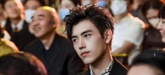 蒋勤勤|儿子居然是蒋勤勤人生bug?有的星二代却完美继承爸妈的颜值