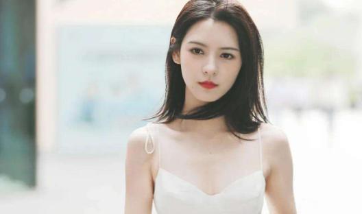 张予曦|模特出身靠绯闻走红,撕掉王思聪前女友标签的张予曦经历了什么?