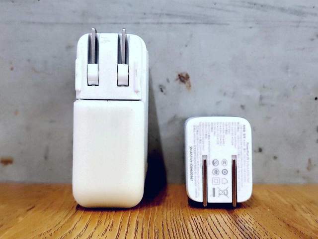 钉钉|比原装充电器单口强,Anker 65W三口超能充上手体验