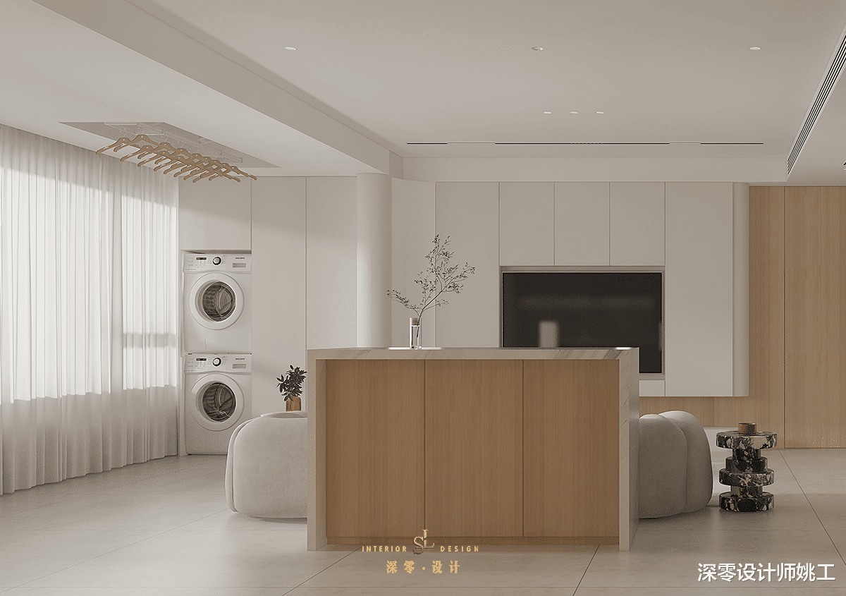 没想到衣帽间里还能装岛台，连着卡座适当留空，实用性只增不减