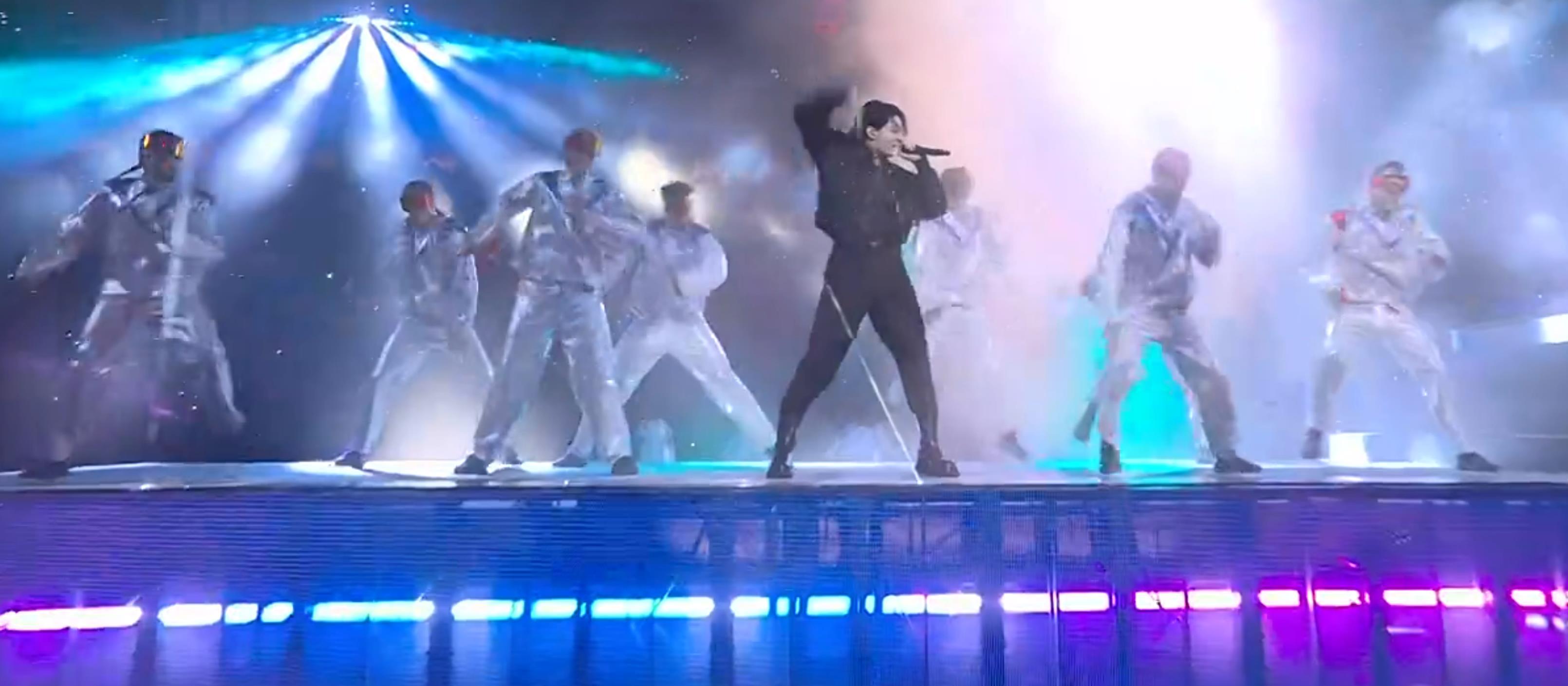 世界杯|世界杯开幕式主唱是谁？25岁韩国歌手田柾国人气高，献唱Dreamers