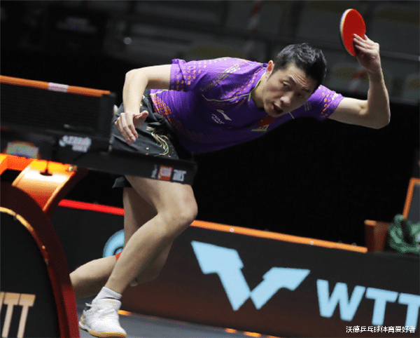何卓佳|恭喜何卓佳3-0，国乒夺5连胜！58岁老将失误直跳脚，林高远遇强敌