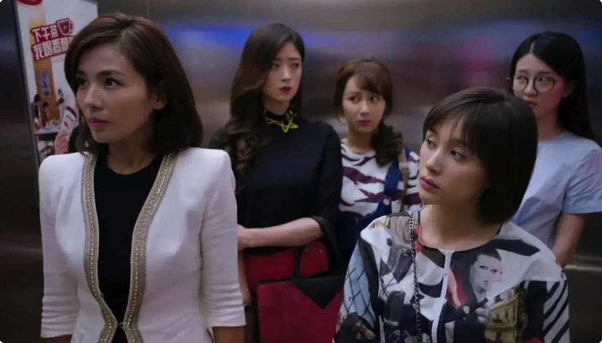 刘涛|军官还是霸道总裁?刘涛新剧演女军官翻车,还是都市女强人更适合她