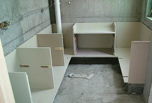 公公花800找熟人砖砌橱柜，成品效果太丑，我感觉我快要哭了！