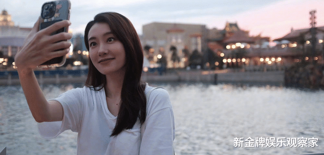 张小斐|贾玲给张小斐庆生,昵称透着热乎劲,为何至今没现身央视春晚联排