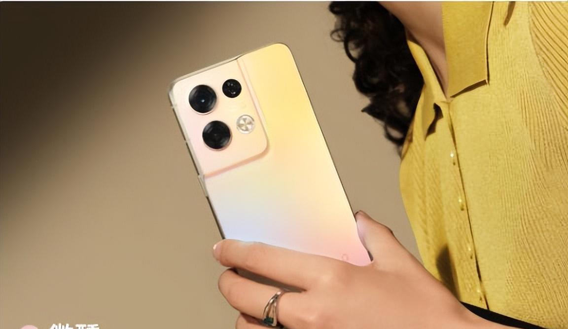 oppo reno|在不放弃外观设计的前提下,积极加强中端机的性能,势头已形成