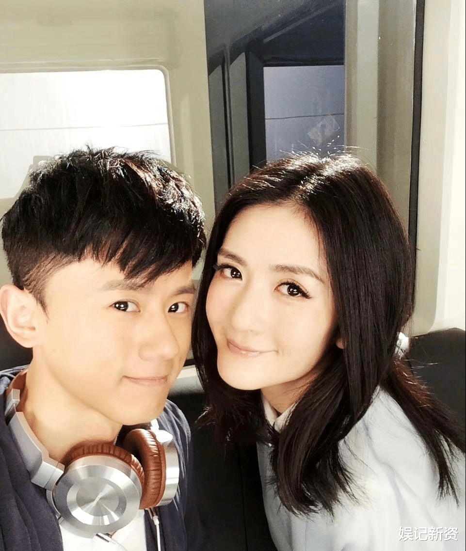 谢娜|谢娜晒照纪念结婚十一周年,两人拥抱好甜蜜,张杰手部动作很细节