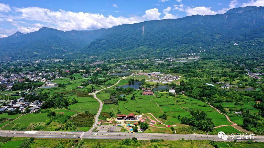 |创建天府旅游名县|九月你好!我们用30朵云,和绵竹的夏天告别