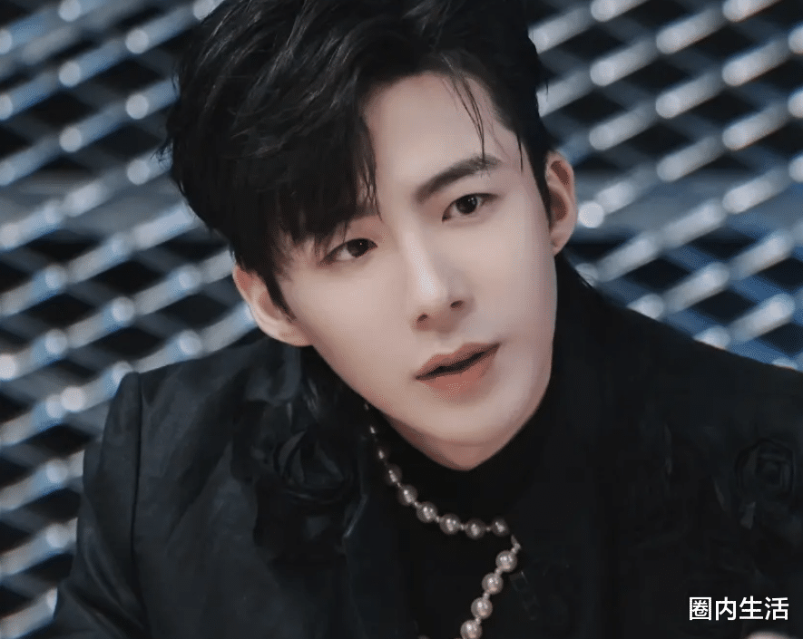 林更新|林更新发福严重?团队只能拿出多年前的旧照挽尊!