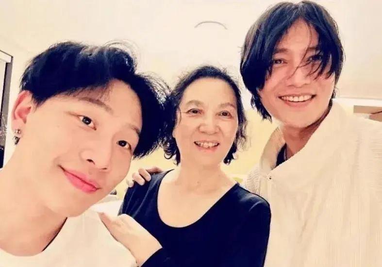 陈坤|陈坤儿子的生母是谁?