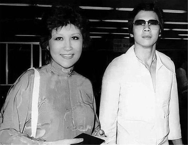李小龙|身为李小龙的秘密情人,丁佩这些年承受的东西,超乎你的想象