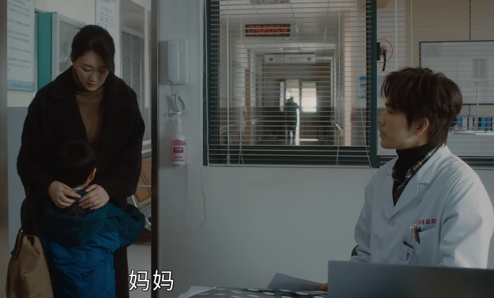 钟汉良|钟汉良央视大剧太狠！播6集几乎无差评，口碑炸了，或成年度剧王