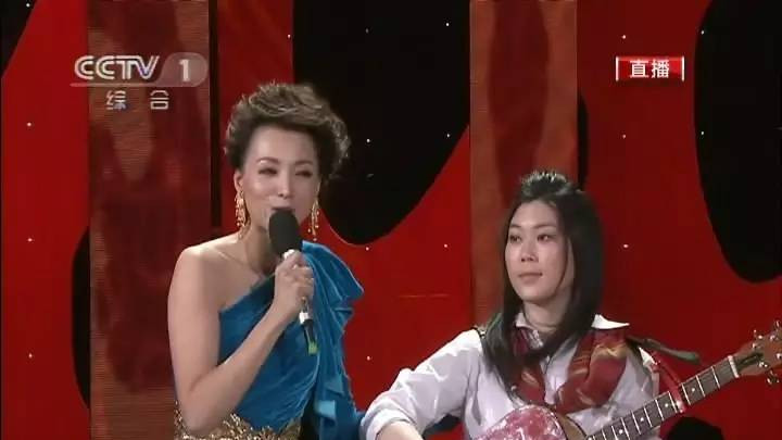 春晚|那个被推上春晚的穷网红，身价过亿了