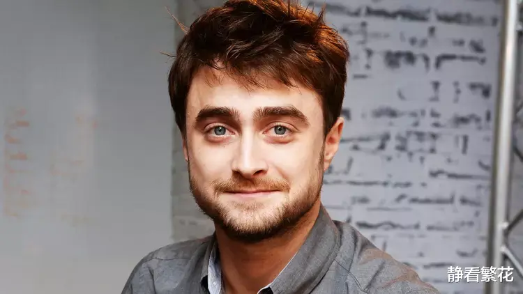 哈利·波特|孩子们的哈利波特，八千万片酬换人生停滞，他早成爱喝酒的矮大叔