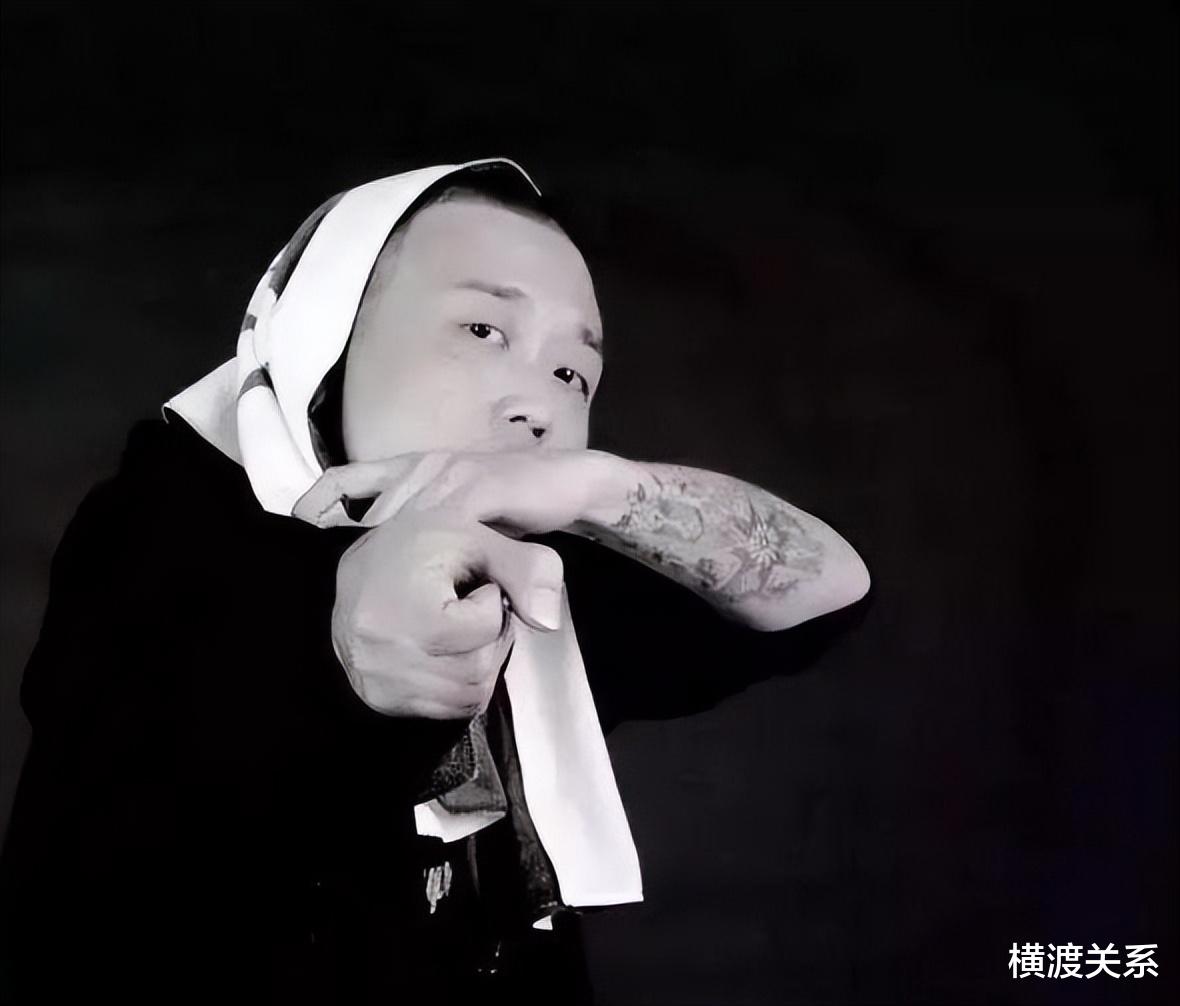 谭晶|当年谭晶、GAI、孙楠、齐秦参加《歌手》，为什么突然中途退赛？