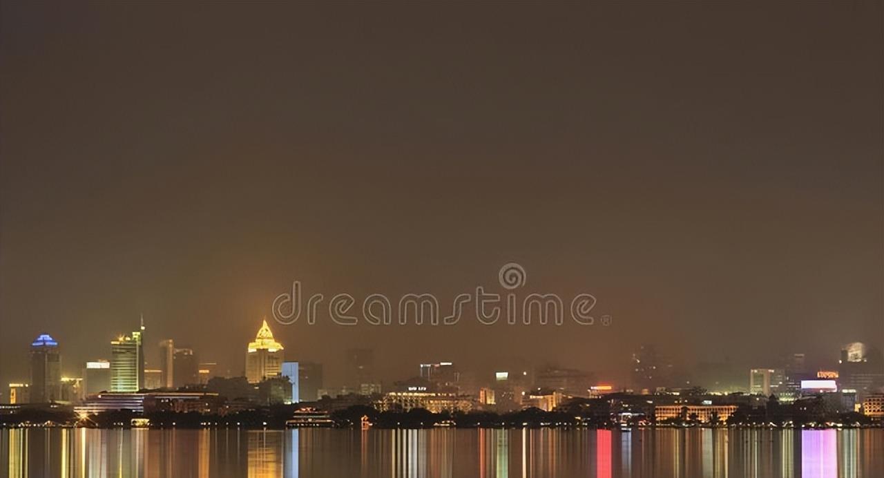 深圳市|现在的年轻人真的不容易,收入不高,房子也买不起,还结婚买房吗