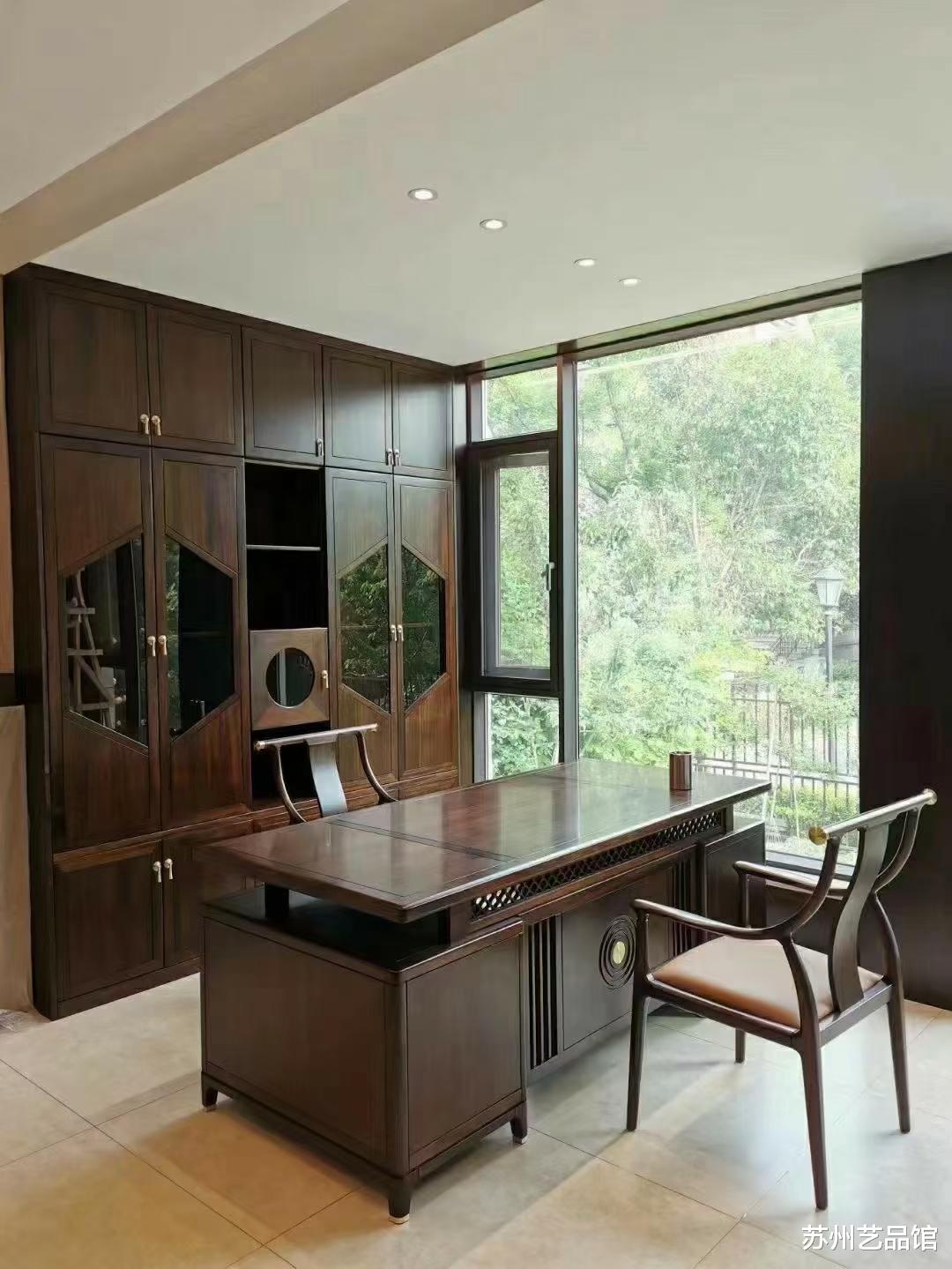 新中式精致的工艺，让空间更加实用舒适惬意